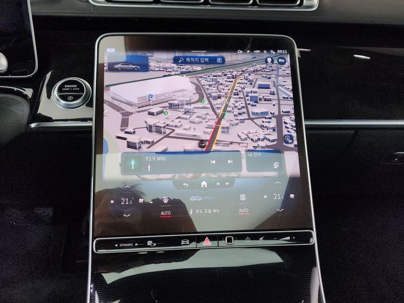 2022 Mercedes-Benz S-Class S580L 4MATIC photo 14