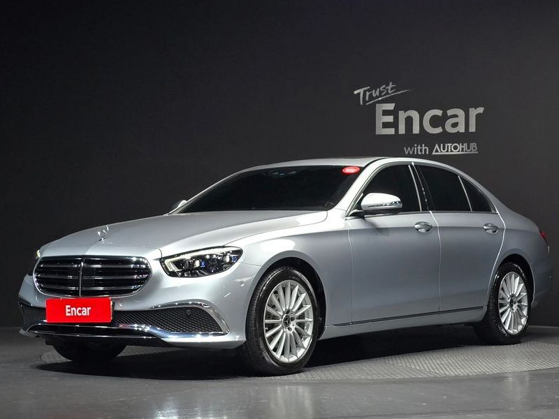 2021 Mercedes-Benz E-Class E250 Exclusive photo 1