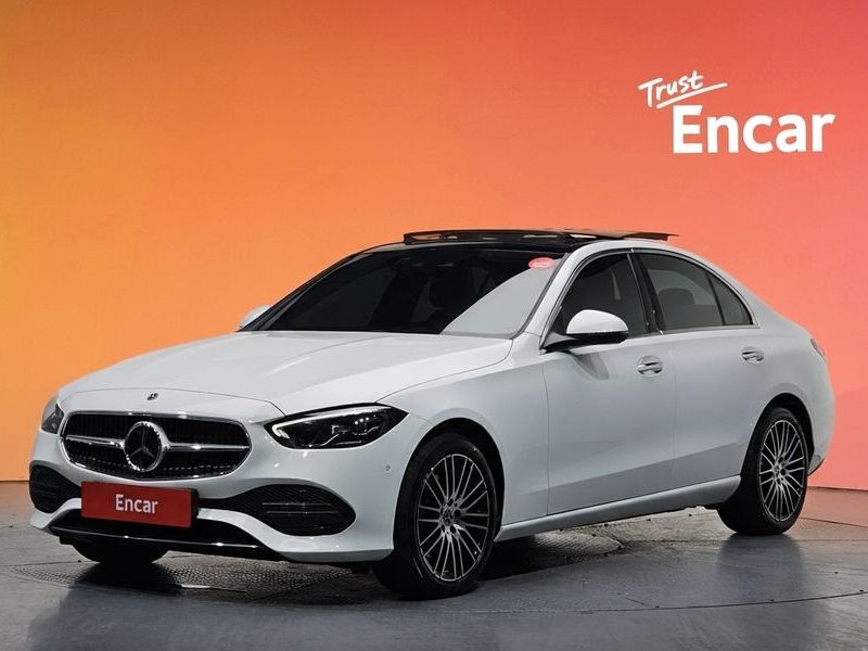 2023 Mercedes-Benz C-Class C200 Avantgarde photo 1
