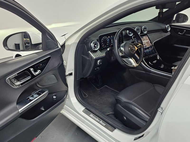 2023 Mercedes-Benz C-Class C200 Avantgarde photo 11