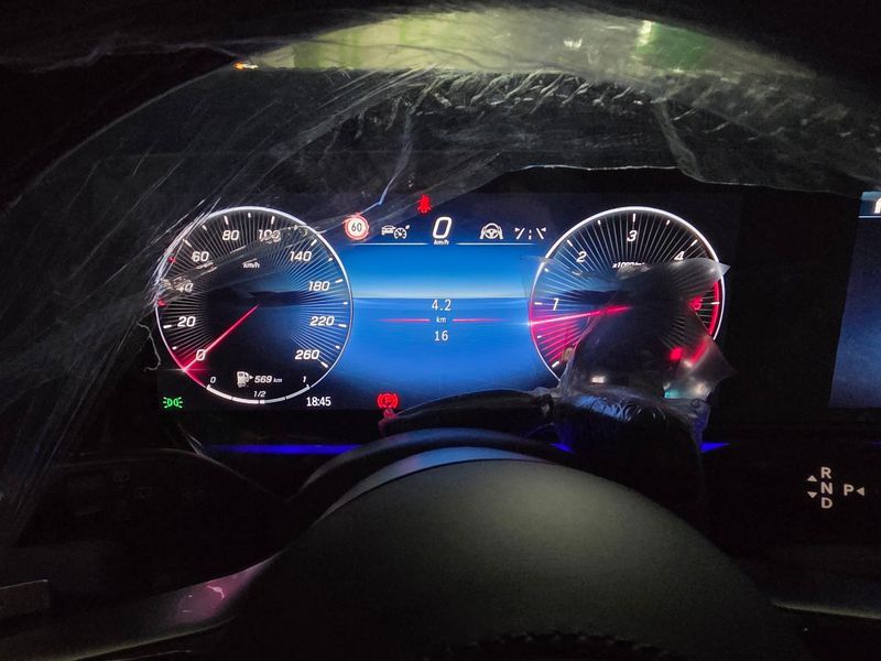 2026 Mercedes-Benz CLA G450d photo 9