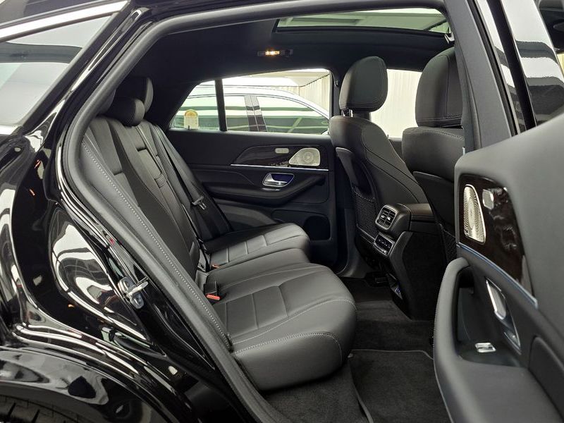 2026 Mercedes-Benz E-Class GLE450d 4MATIC Coupe photo 11