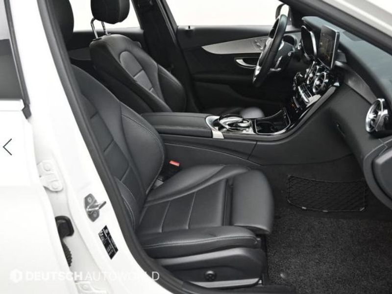 2018 Mercedes-Benz C-Class C350e photo 10