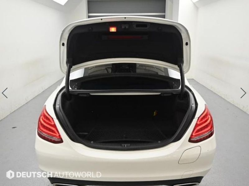 2018 Mercedes-Benz C-Class C350e photo 19
