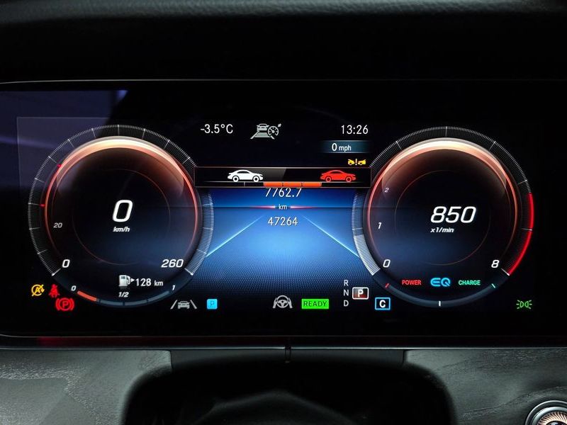 2022 Mercedes-Benz E-Class E350 4MATIC AMG Line photo 8