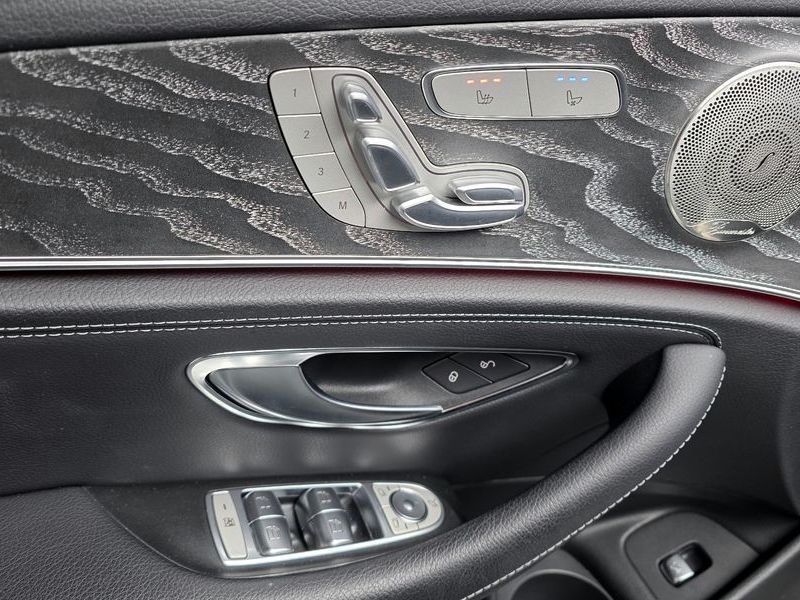 2022 Mercedes-Benz E-Class E350 4MATIC AMG Line photo 14