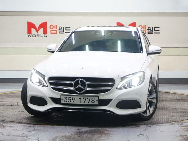 2018 Mercedes-Benz C-Class C220 d Avantgarde photo 1