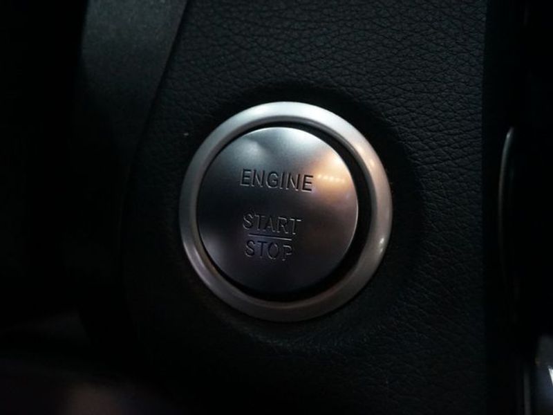 2018 Mercedes-Benz C-Class C220 d Avantgarde photo 10