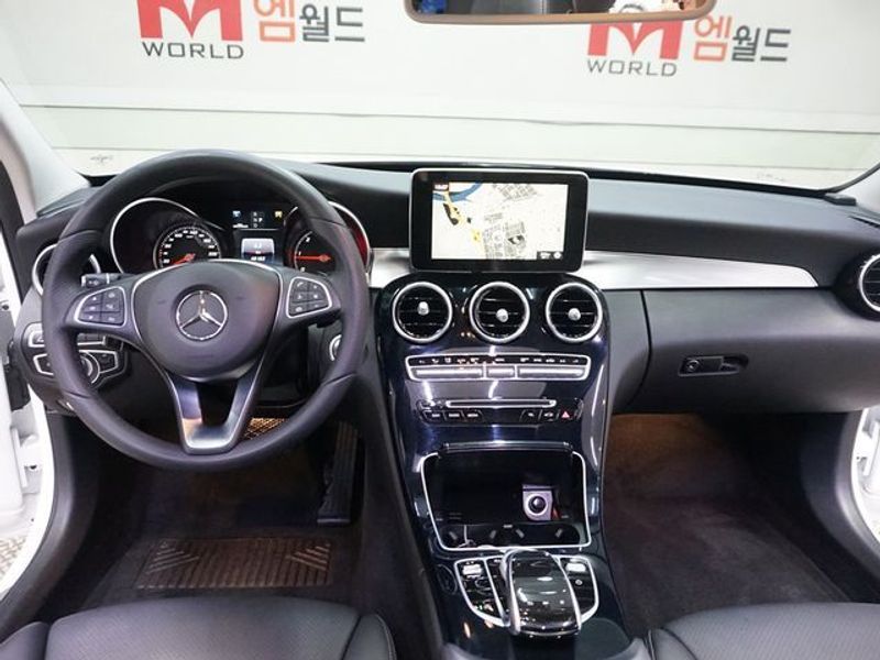 2018 Mercedes-Benz C-Class C220 d Avantgarde photo 17