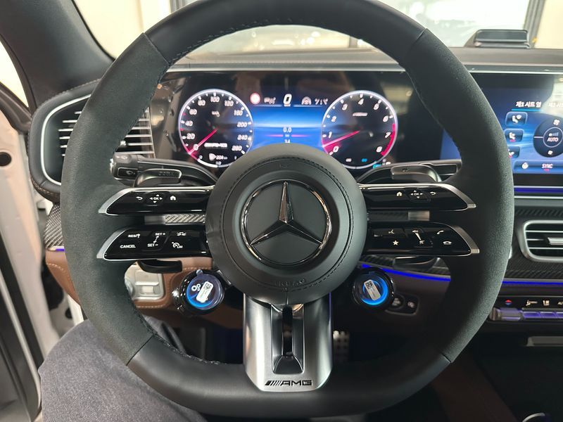 2026 Mercedes-Benz E-Class AMG GLE53 4MATIC+ Coupe photo 9