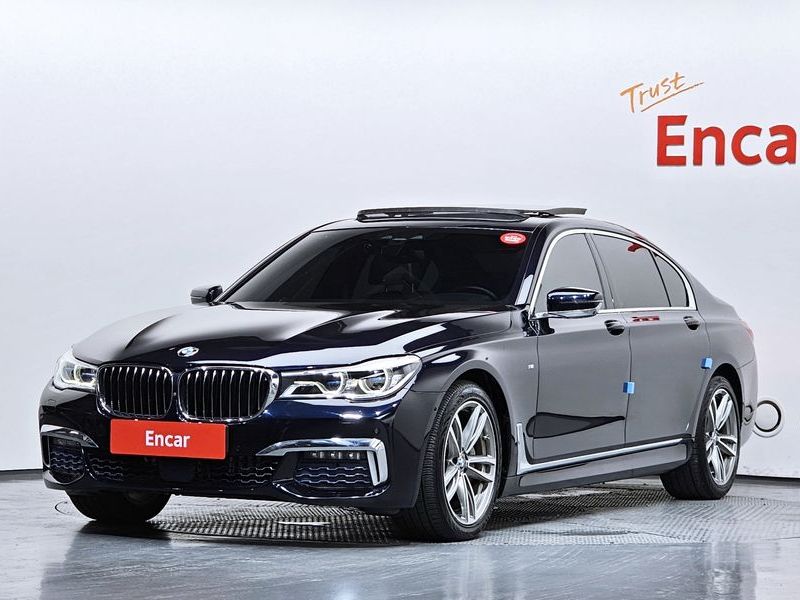 2017 BMW 7 Series 740Li xDrive M Sport Package photo 1