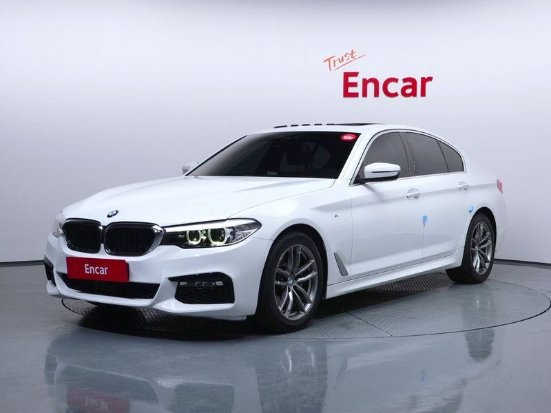 2018 BMW 5 Series 520d M Sport Special Edition photo 1