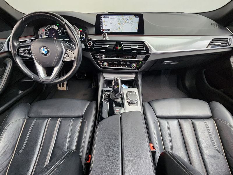 2018 BMW 5 Series 520d M Sport Special Edition photo 7