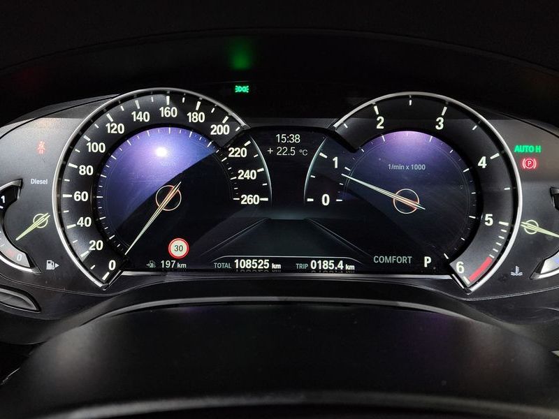 2018 BMW 5 Series 520d M Sport Special Edition photo 8