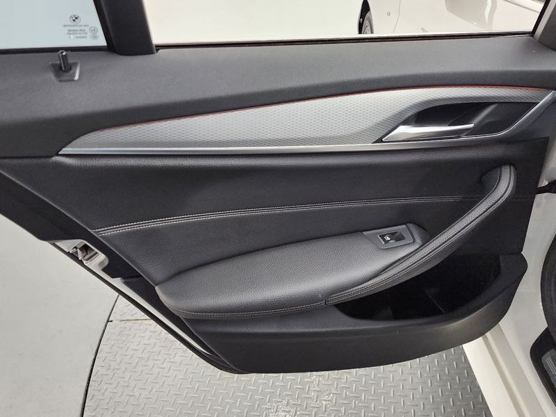 2018 BMW 5 Series 520d M Sport Special Edition photo 25