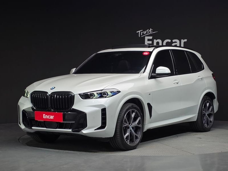 2025 BMW X5 xDrive 40i M Sport photo 1