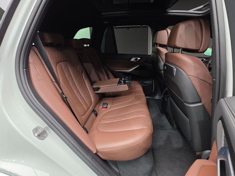 2025 BMW X5 xDrive 40i M Sport photo 19