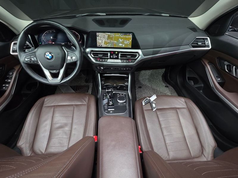 2019 BMW 3 Series 320d Luxury photo 7