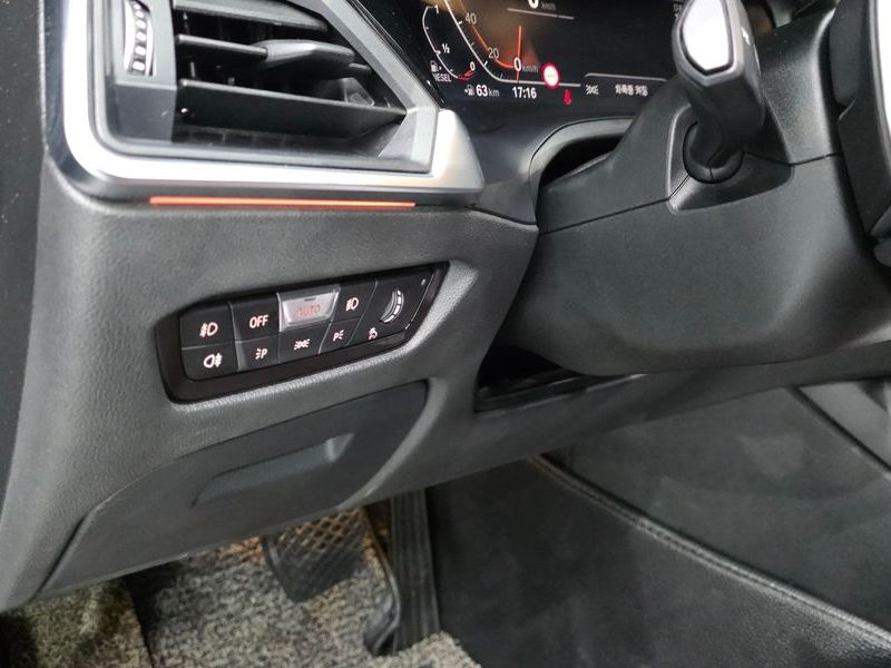 2019 BMW 3 Series 320d Luxury photo 19