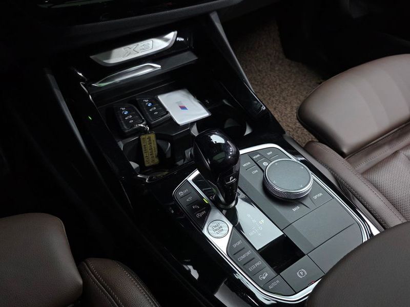 2024 BMW X3 xDrive 20i M Sport photo 9