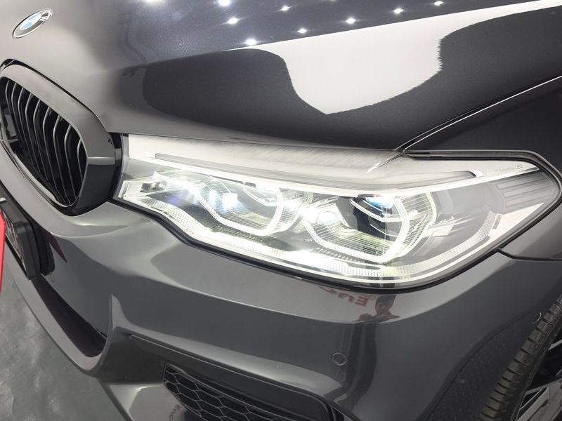 2018 BMW 5 Series 530i M Sport Package Plus photo 22