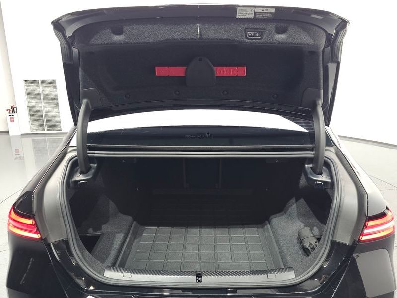 2024 BMW 5 Series 530i xDrive photo 20