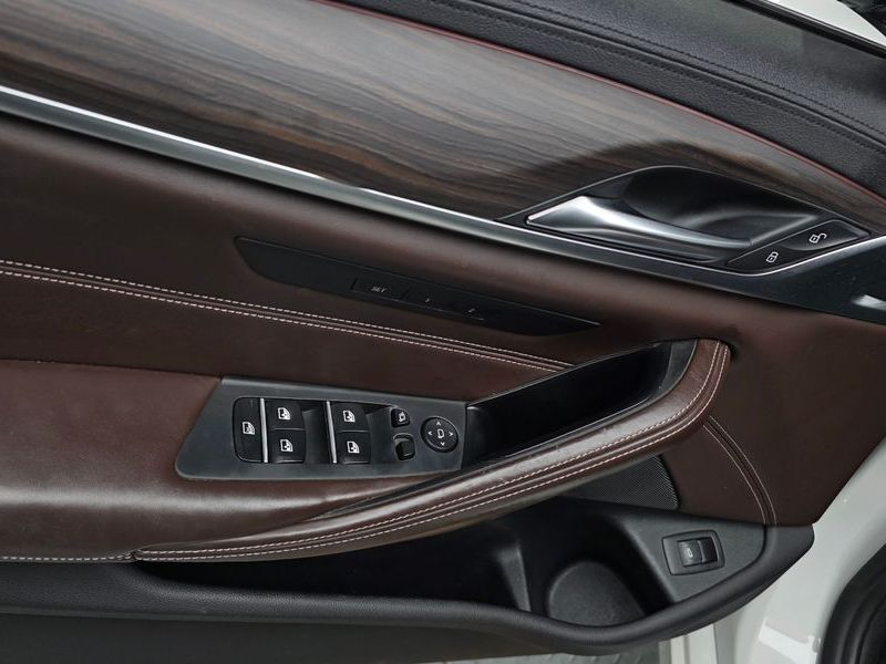 2018 BMW 5 Series 520d Luxury Plus photo 28