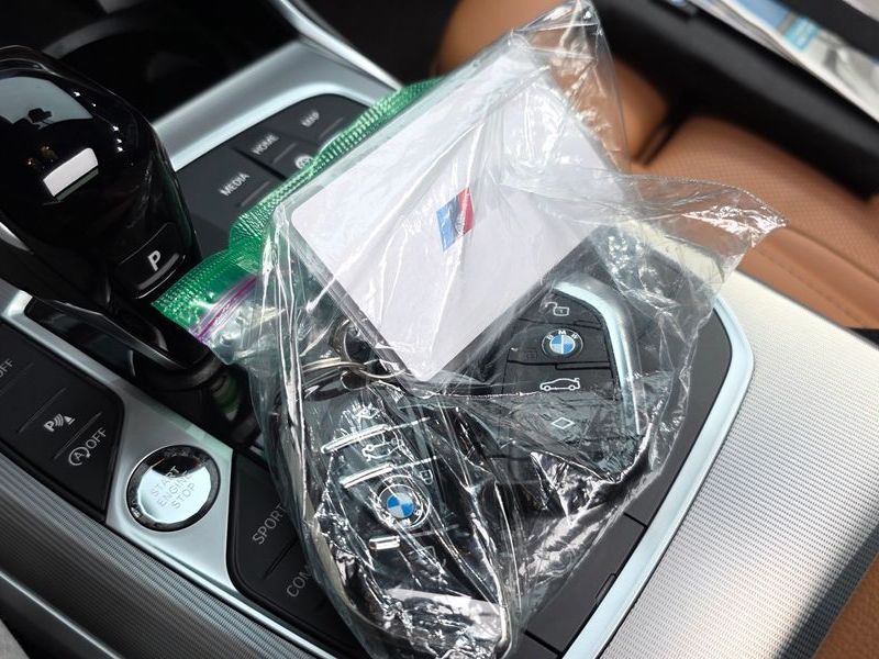 2022 BMW 3 Series 320i M Sport photo 30