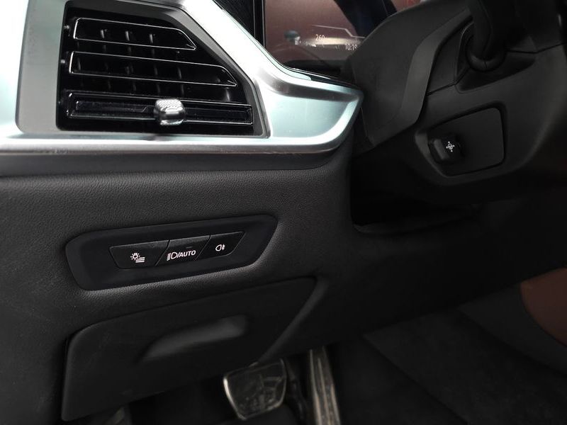 2025 BMW X6 xDrive30d M Sport photo 29