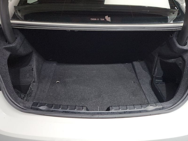 2014 BMW 3 Series 320d photo 20
