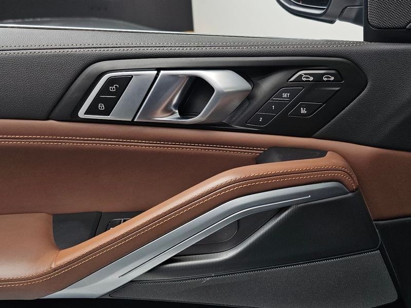 2023 BMW X6 xDrive30d M Sport photo 13