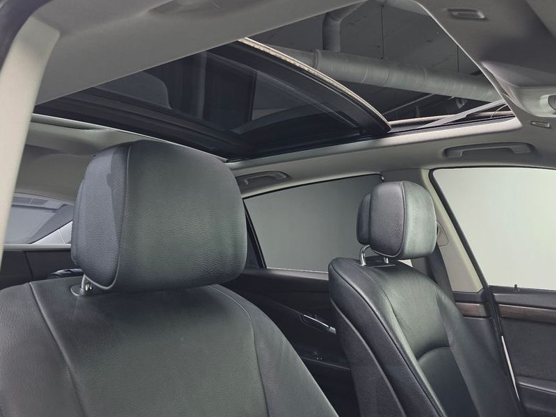 2013 BMW 5 Series GT ED Edition photo 18