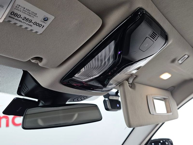 2018 BMW 5 Series 520d Luxury Plus photo 18