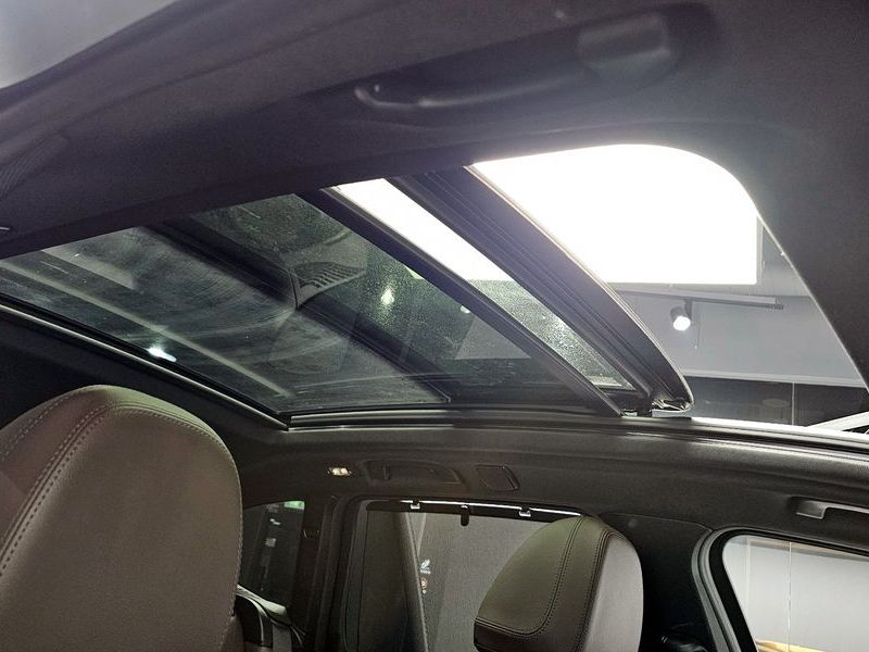 2021 BMW X3 xDrive 20i M sports Online Exclusive Edition photo 18