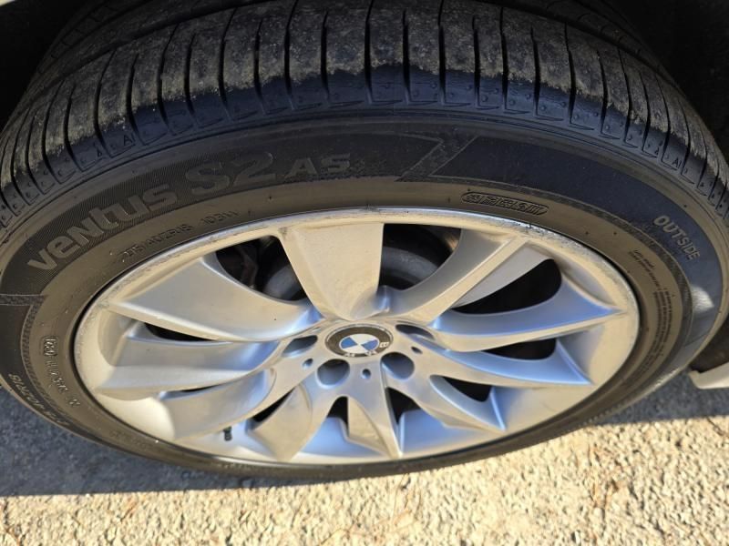 2013 BMW 5 Series 528i photo 16