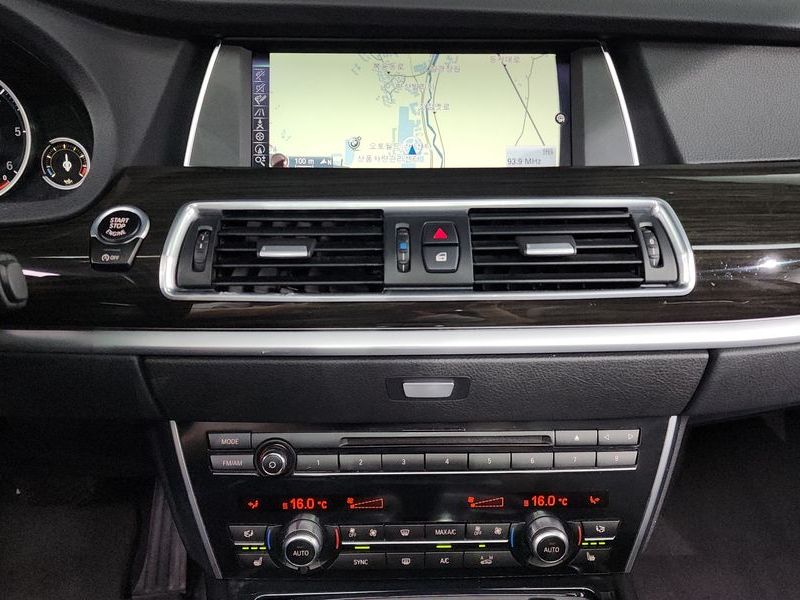 2016 BMW 5 Series GT ED Edition photo 16