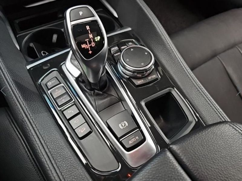 2016 BMW X6 xDrive 30d photo 14