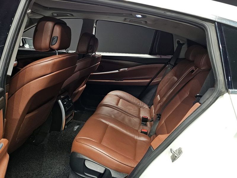 2013 BMW 5 Series GT ED Edition photo 12