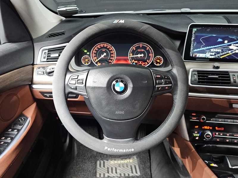 2013 BMW 5 Series GT ED Edition photo 13