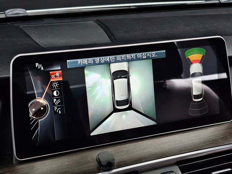 2013 BMW 5 Series GT ED Edition photo 16