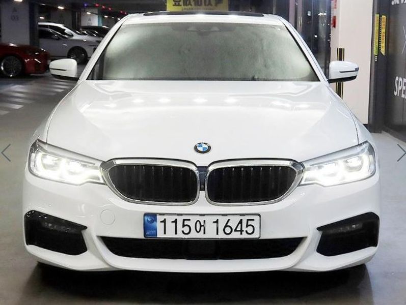 2020 BMW 5 Series 520d M Sport Package Plus photo 1