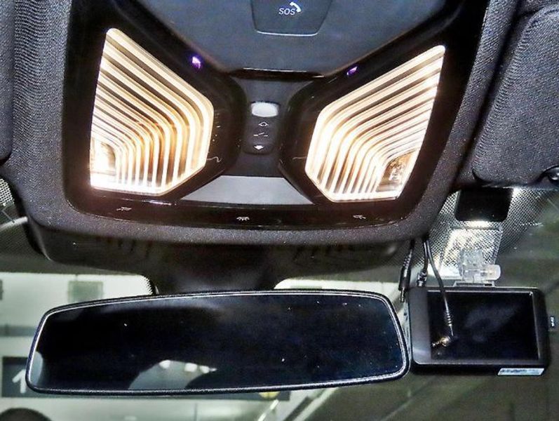 2020 BMW 5 Series 520d M Sport Package Plus photo 15