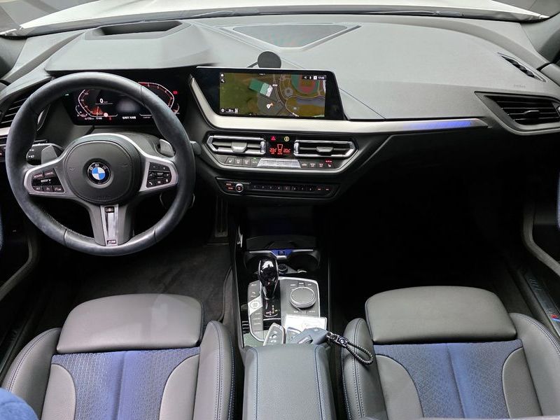 2023 BMW 1 Series 120i M Sports photo 7