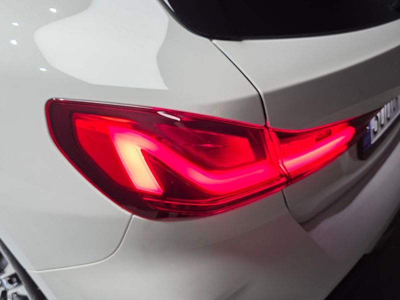 2023 BMW 1 Series 120i M Sports photo 23
