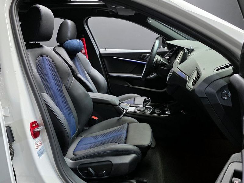 2023 BMW 1 Series 120i M Sports photo 26
