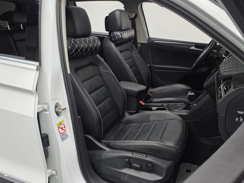 2021 Volkswagen Tiguan 2.0 TDI Prestige photo 10