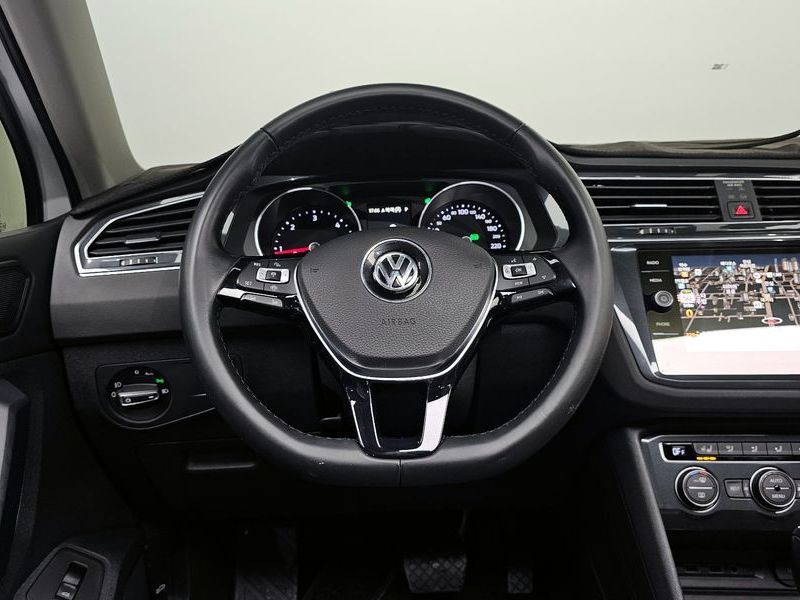 2020 Volkswagen Tiguan 2.0 TDI Prestige photo 12
