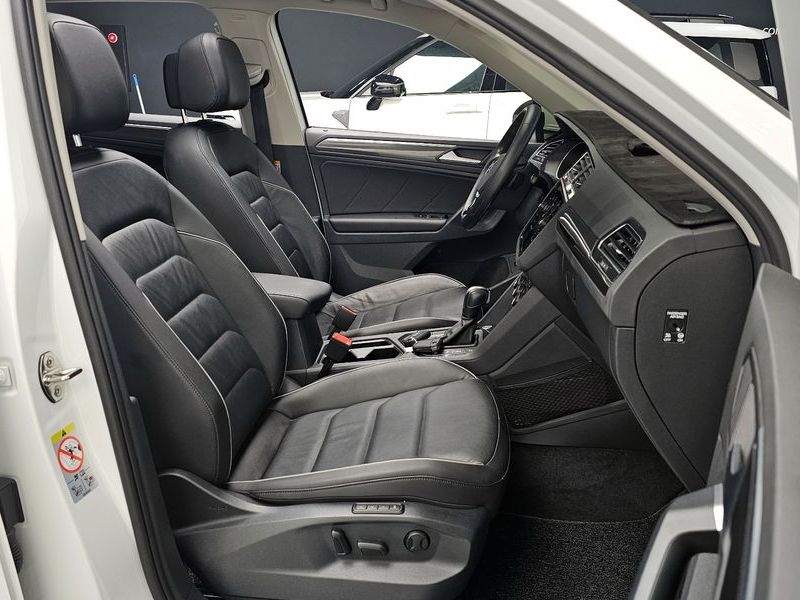 2020 Volkswagen Tiguan 2.0 TDI Prestige photo 26