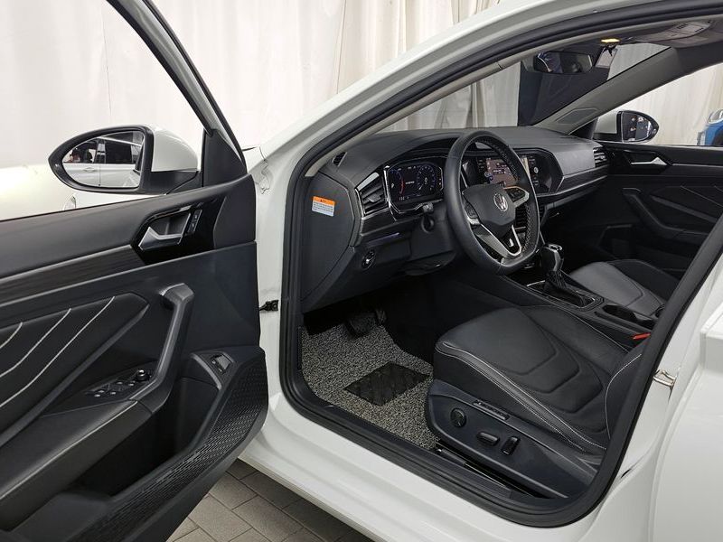 2023 Volkswagen Jetta 1.5 TSI Prestige photo 10