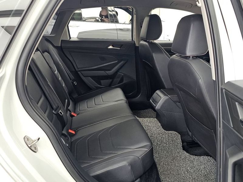 2023 Volkswagen Jetta 1.5 TSI Prestige photo 12